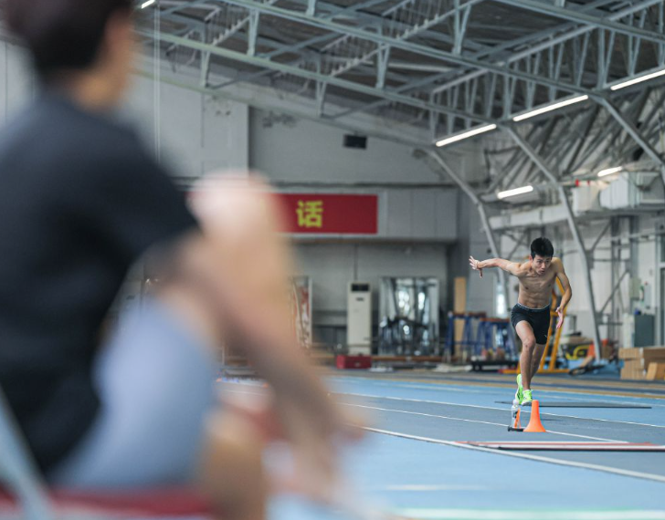 万博体育app客户端让你实时掌握比赛